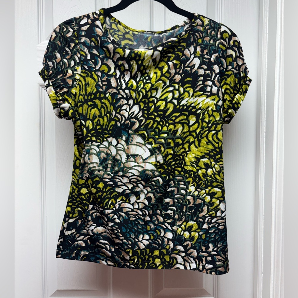 Abstract Print Short Sleeve Top – Fits Like Small/Medium